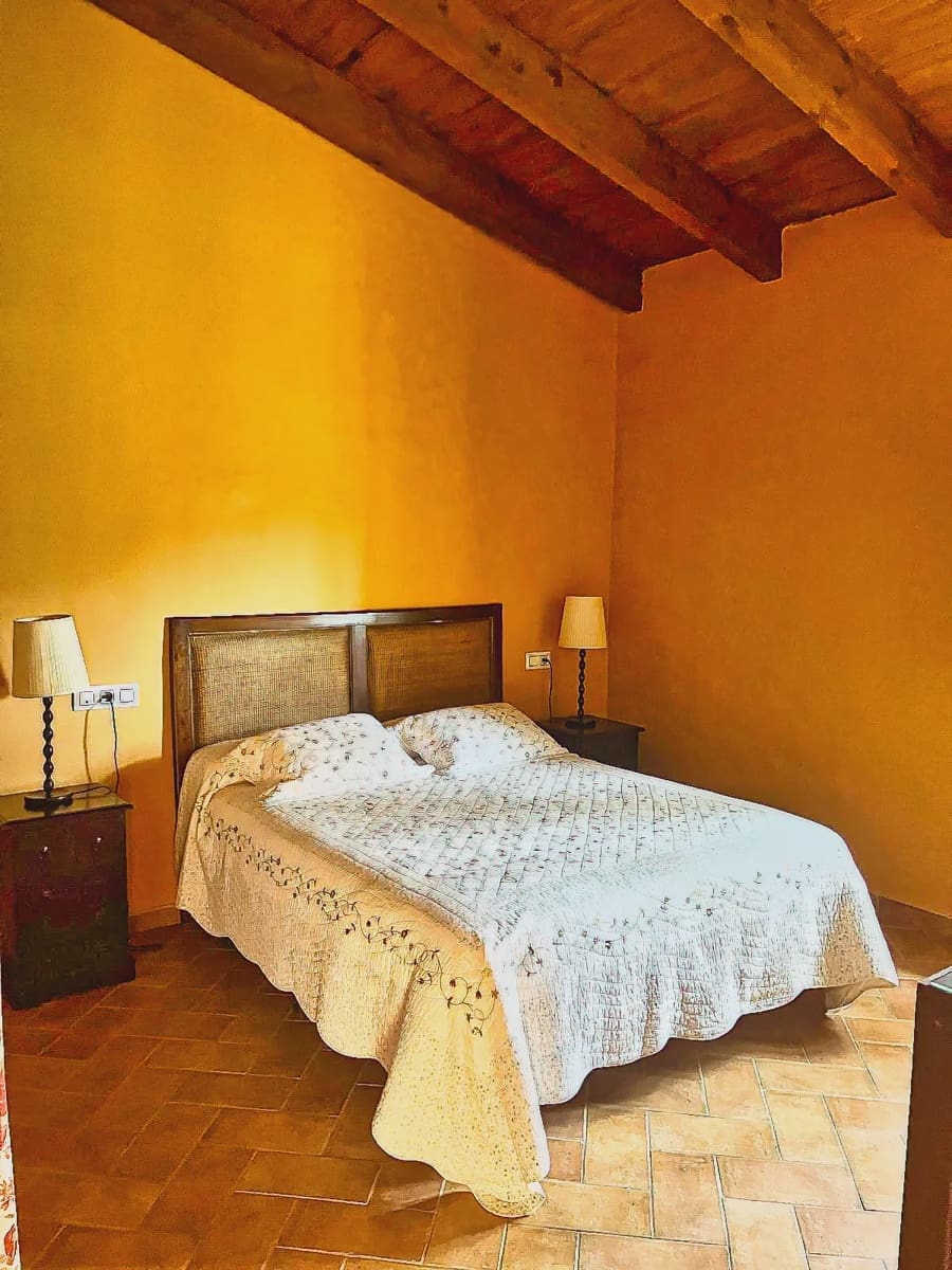 7 sypialnia Finka/Dom wiejski na sprzedaż w El Castillo de las Guardas z basenem - 595 000 € (Ref: 9473297)