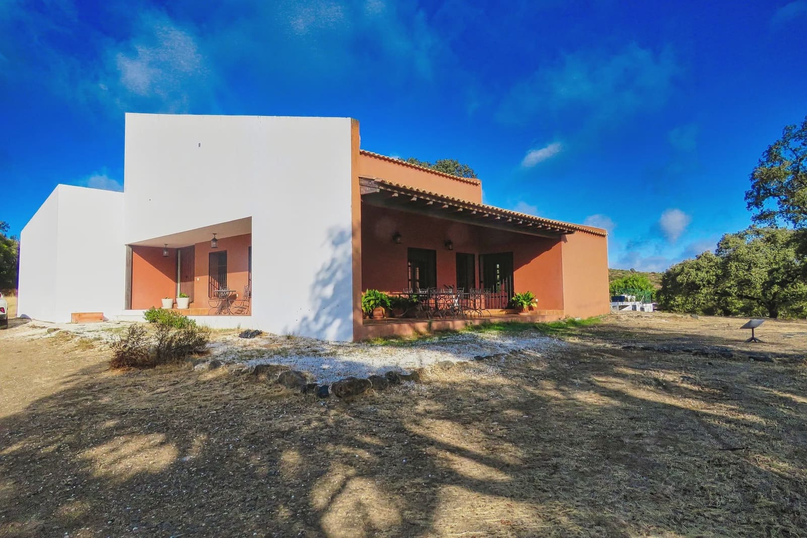 7 sypialnia Finka/Dom wiejski na sprzedaż w El Castillo de las Guardas z basenem - 595 000 € (Ref: 9473297)
