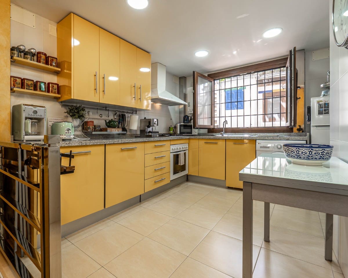 3 soverom Hus til salgs i Granada by - € 670 000 (Ref: 9534737)