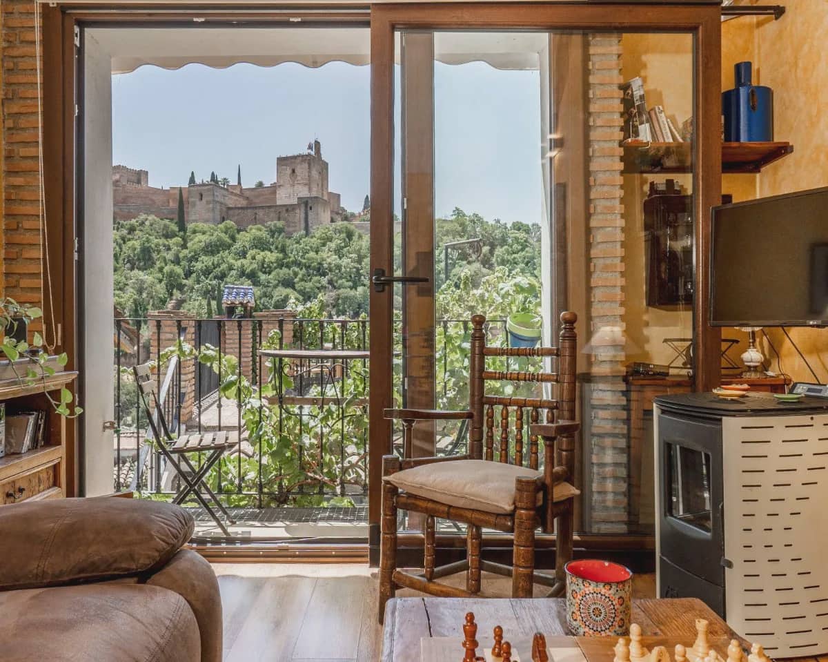 Casa de 3 habitaciones en Granada ciudad en venta - 670.000 € (Ref: 9534737)