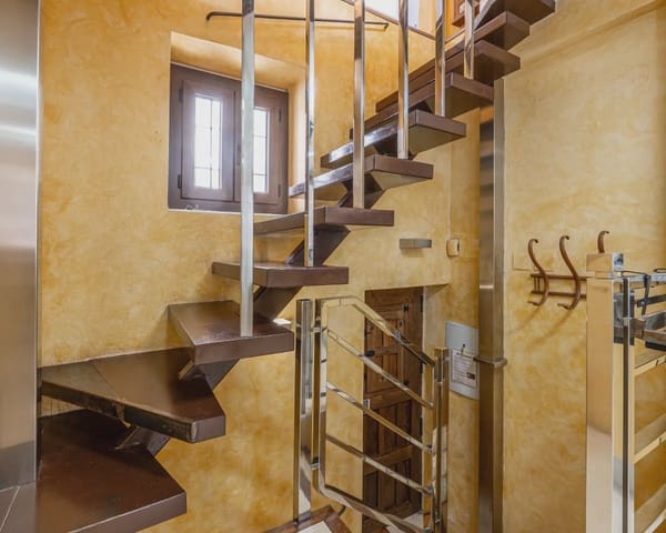 3 quarto Casa em Banda para venda em Albaicin, Granada cidade - 670 000 € (Ref: 9534737)