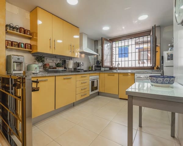 3 quarto Casa em Banda para venda em Albaicin, Granada cidade - 670 000 € (Ref: 9534737)