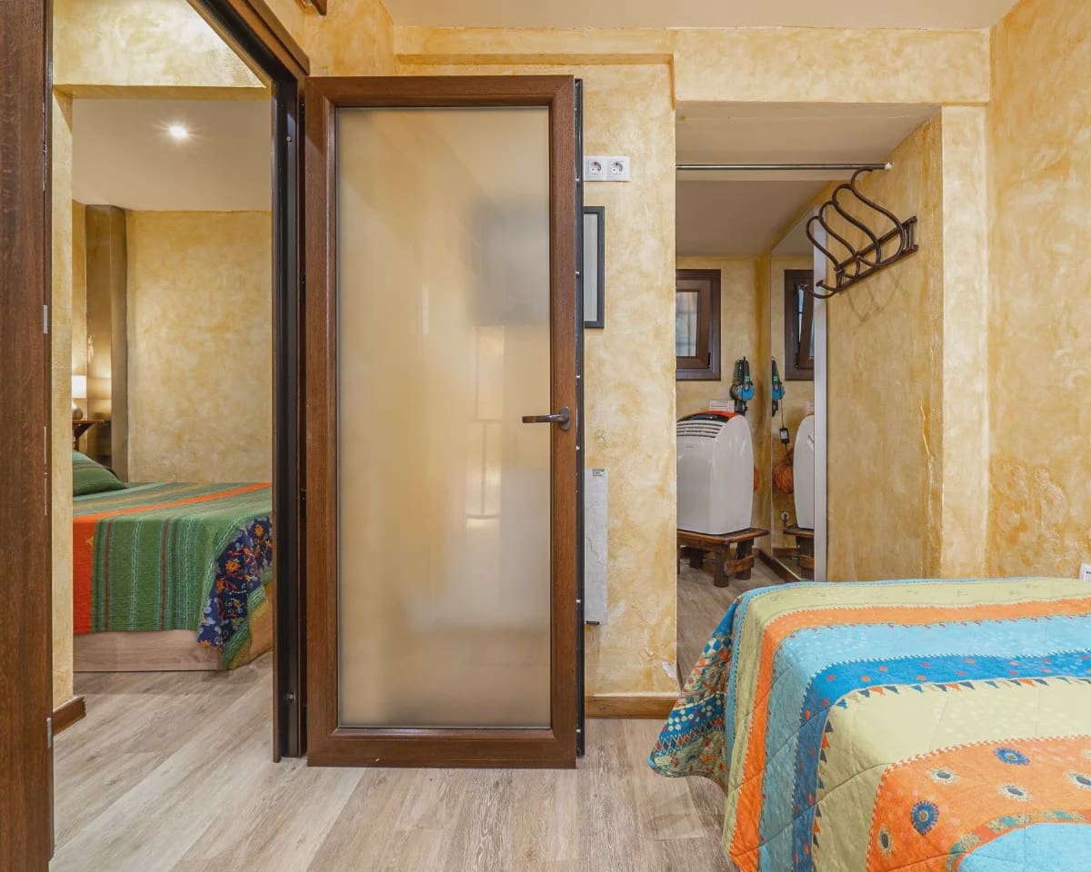 Casa de 3 habitaciones en Granada ciudad en venta - 670.000 € (Ref: 9534737)