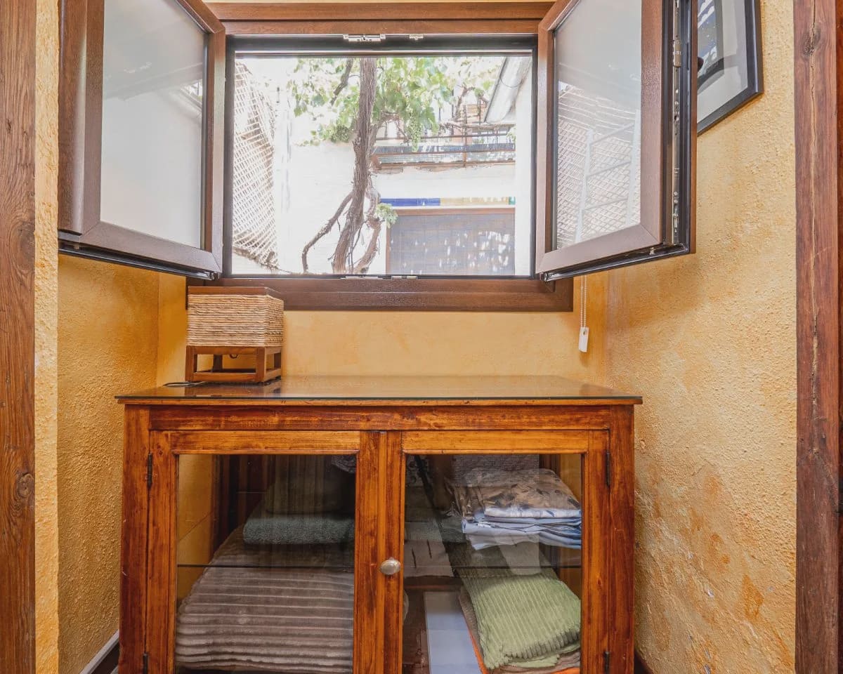 Casa de 3 habitaciones en Granada ciudad en venta - 670.000 € (Ref: 9534737)