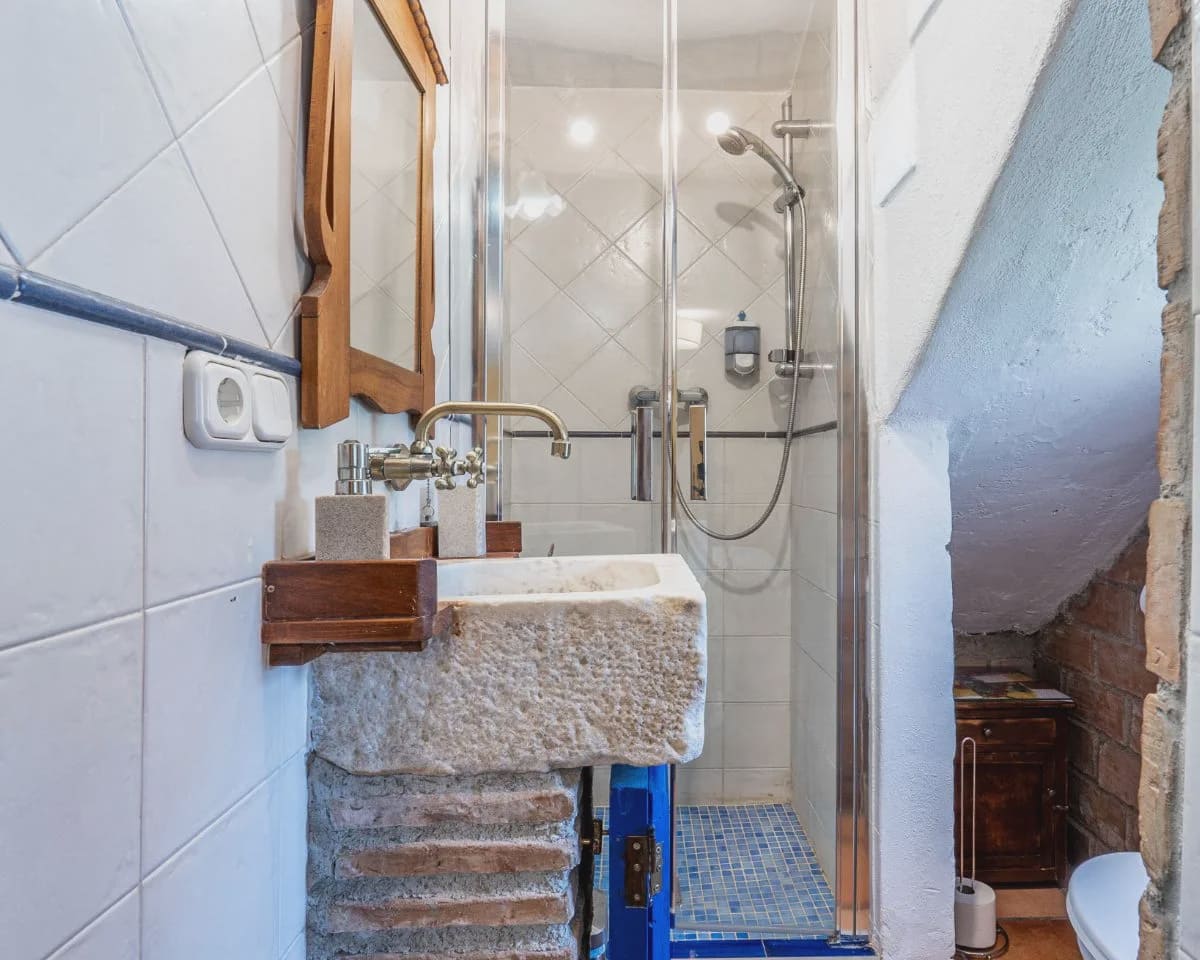 Casa de 3 habitaciones en Granada ciudad en venta - 670.000 € (Ref: 9534737)