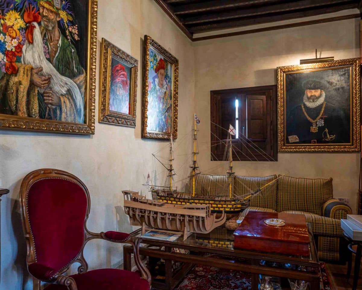 6 soveværelse Byhus til salg i Granada by - € 2.500.000 (Ref: 9546950)