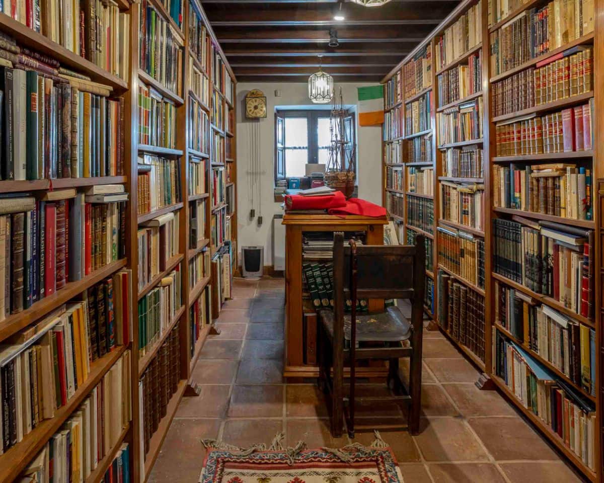 6 soveværelse Byhus til salg i Granada by - € 2.500.000 (Ref: 9546950)