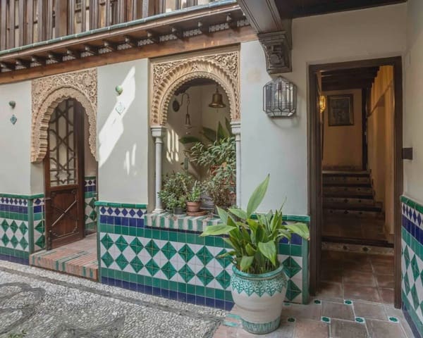 6 sovrum Hus till salu i Albaicin, Granada stad - 2 100 000 € (Ref: 9546950)