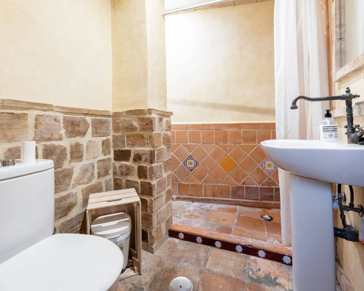 Casa de 5 habitaciones en Granada ciudad en venta - 529.000 € (Ref: 9606572)