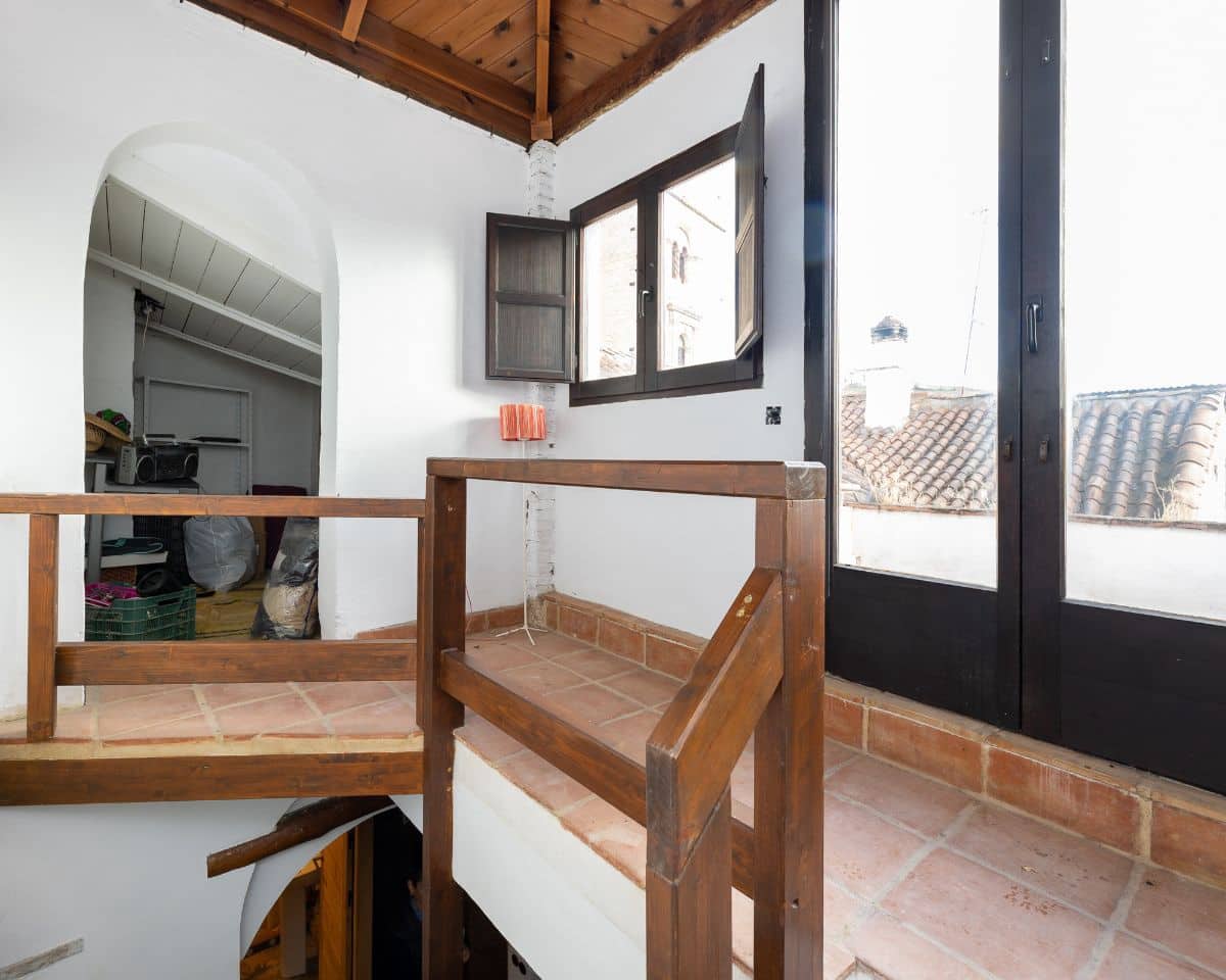 Casa de 5 habitaciones en Granada ciudad en venta - 529.000 € (Ref: 9606572)