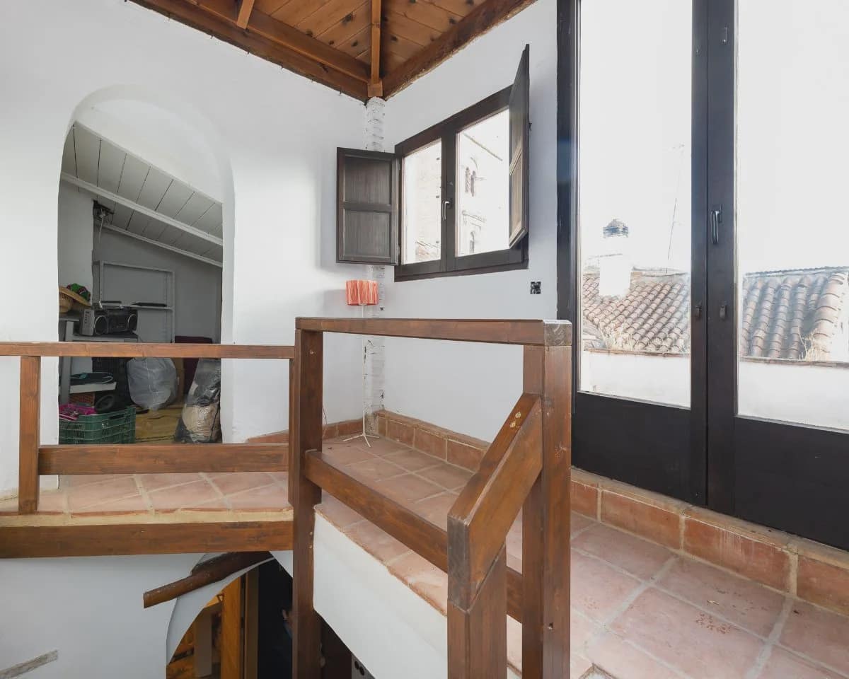 Casa de 5 habitaciones en Granada ciudad en venta - 515.000 € (Ref: 9606572)