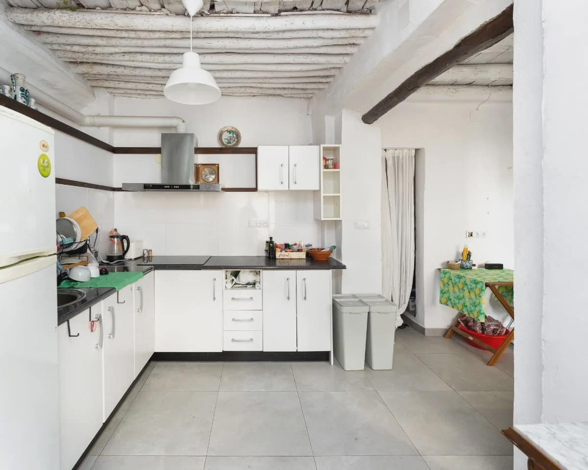 Casa de 5 habitaciones en Granada ciudad en venta - 515.000 € (Ref: 9606572)