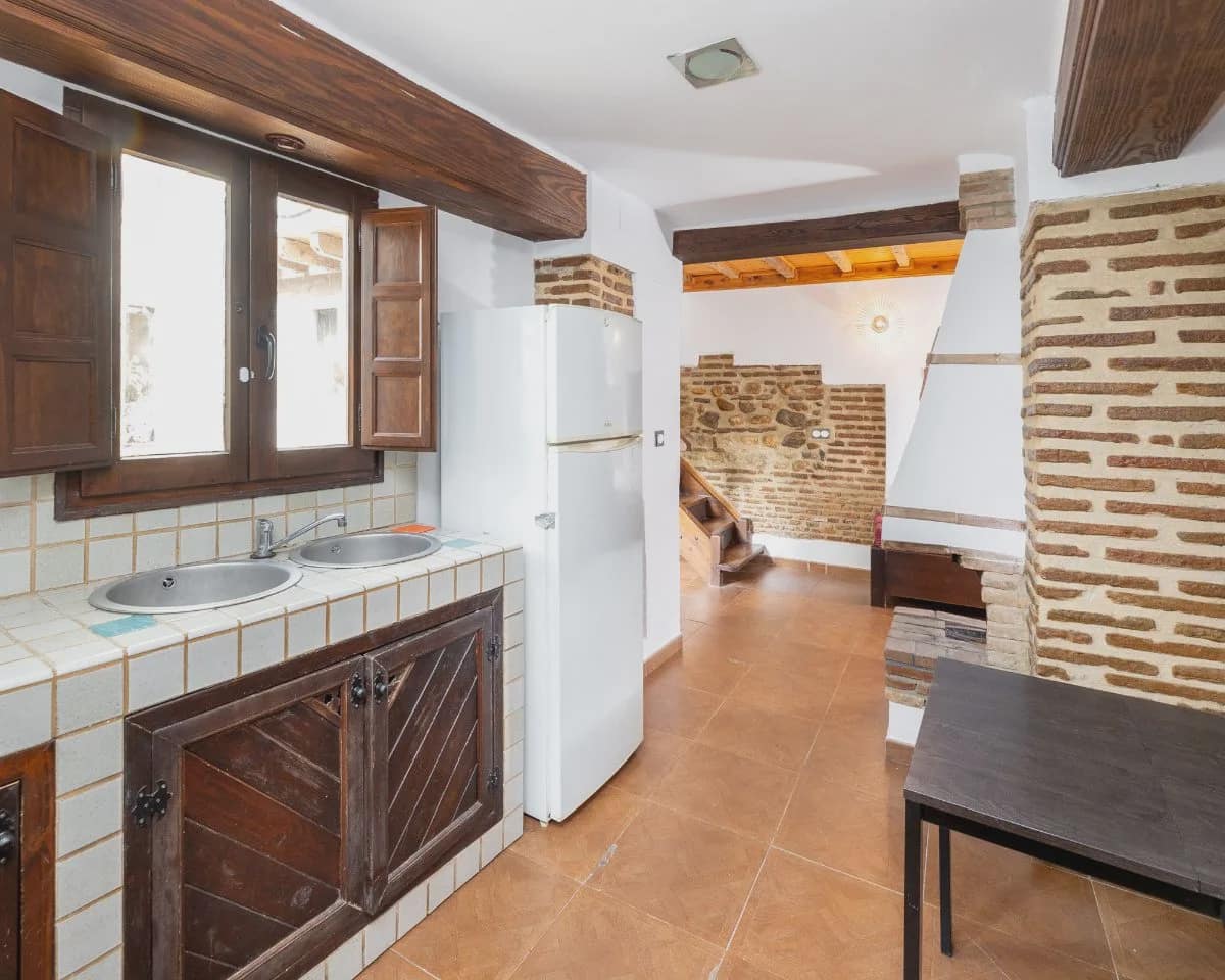 Casa de 5 habitaciones en Granada ciudad en venta - 515.000 € (Ref: 9606572)
