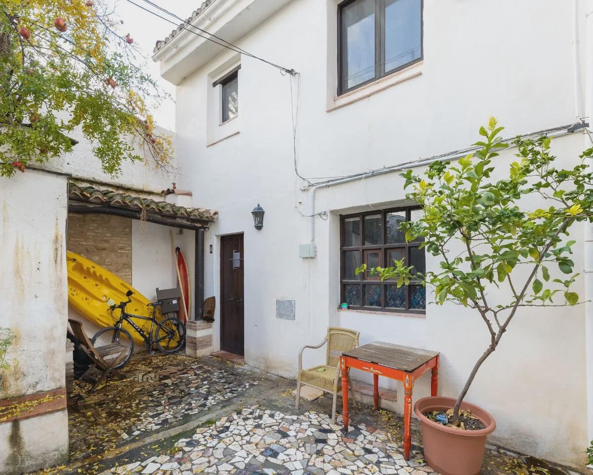 Casa de 5 habitaciones en Granada ciudad en venta - 515.000 € (Ref: 9606572)