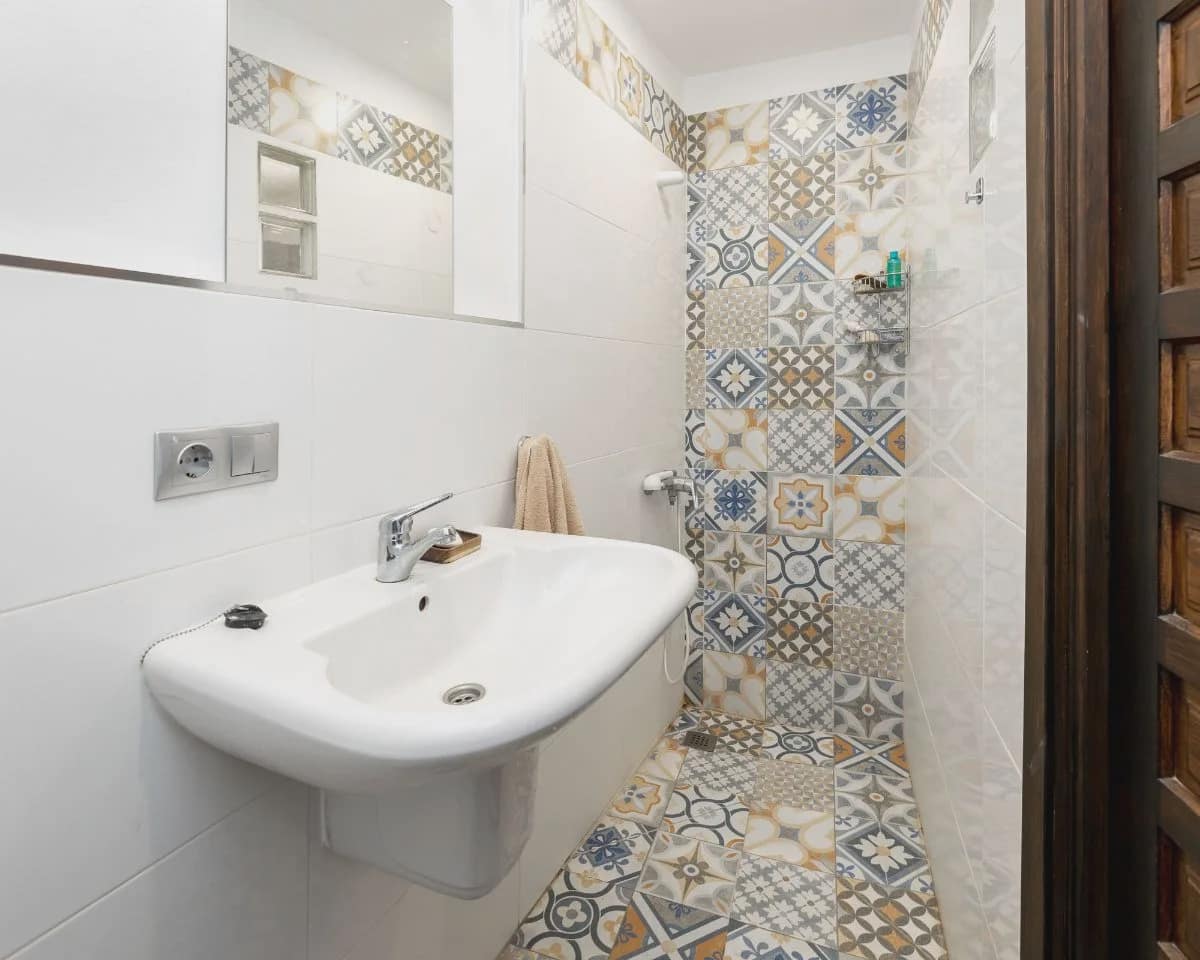 Casa de 5 habitaciones en Granada ciudad en venta - 515.000 € (Ref: 9606572)