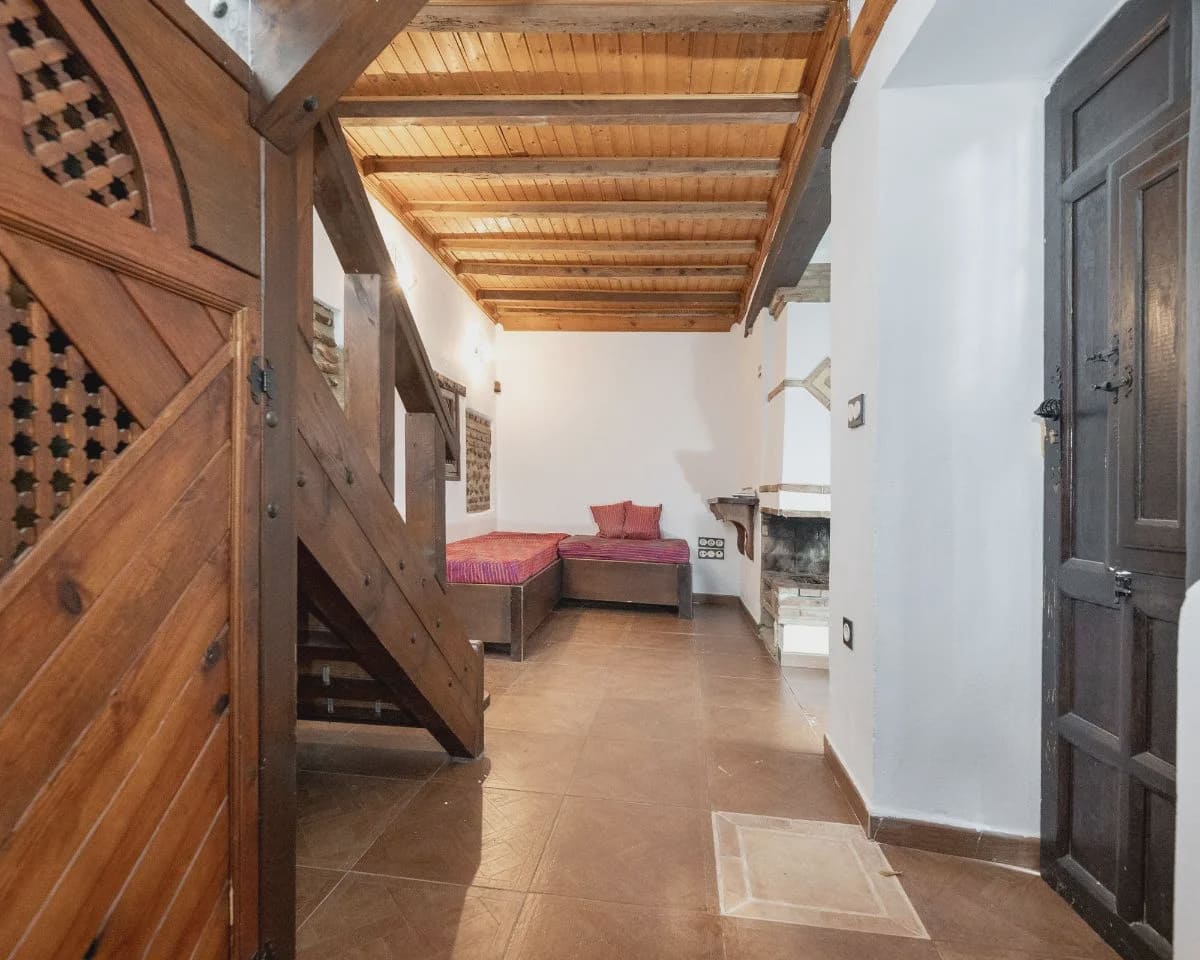 Casa de 5 habitaciones en Granada ciudad en venta - 515.000 € (Ref: 9606572)