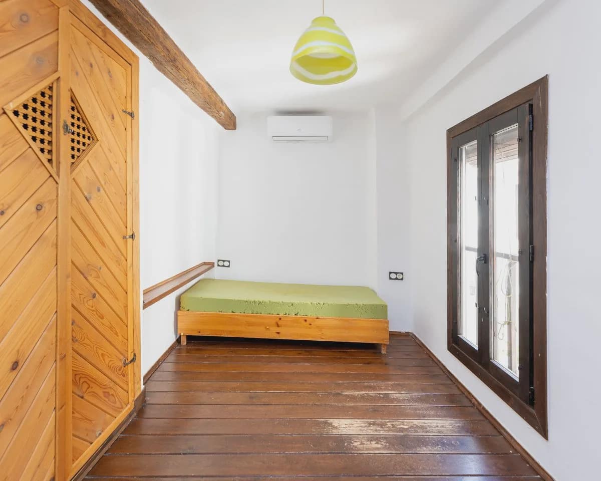 Casa de 5 habitaciones en Granada ciudad en venta - 515.000 € (Ref: 9606572)