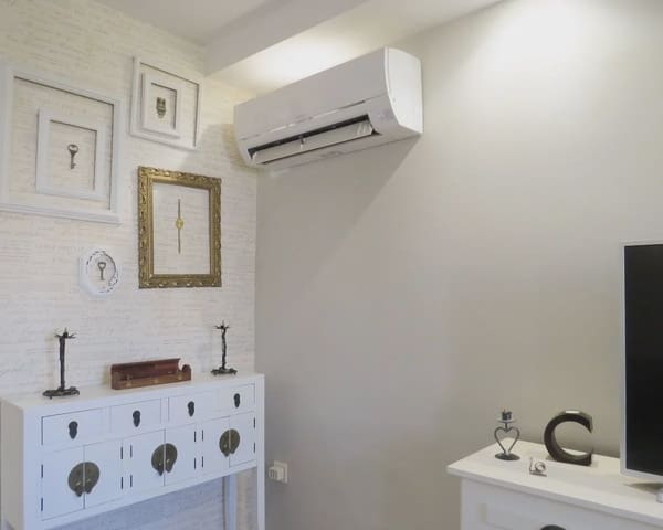 2 slaapkamer Appartement te koop in Albaicin, Granada stad - € 255.000 (Ref: 9618597)