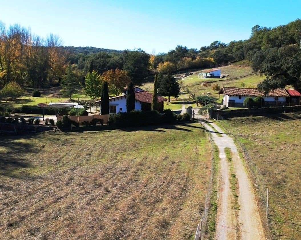 4 soveværelse Finca/Landehus til salg i Cortelazor med swimmingpool - € 398.000 (Ref: 9626513)