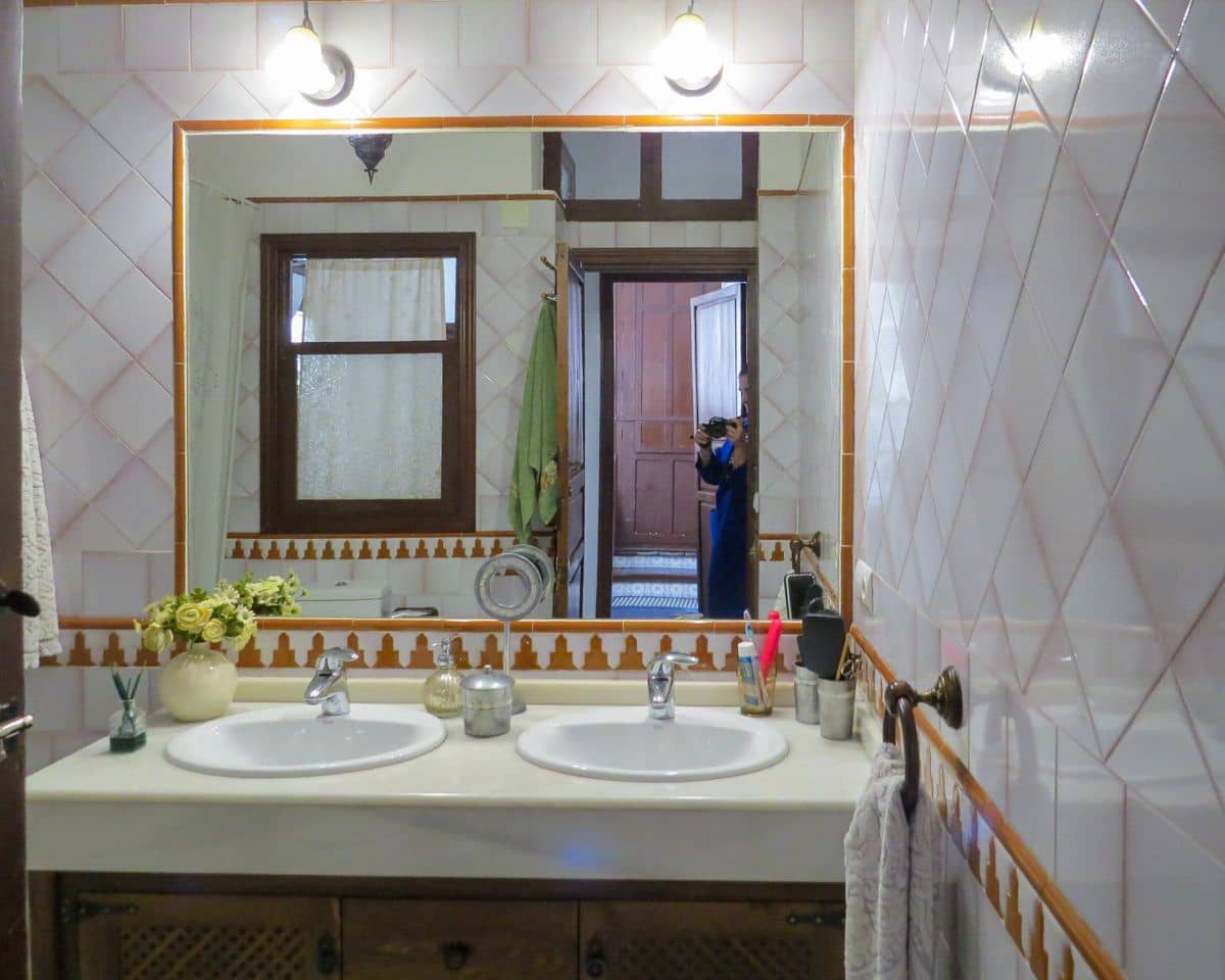 Townhouse for sale in Granada city - € 1,300,000 (Ref: 9694201)