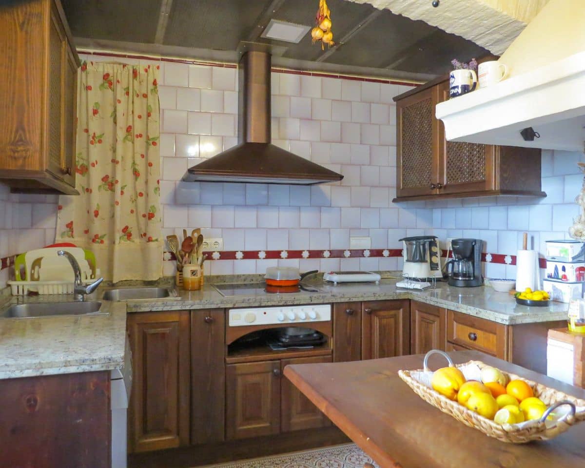 Townhouse for sale in Granada city - € 1,300,000 (Ref: 9694201)