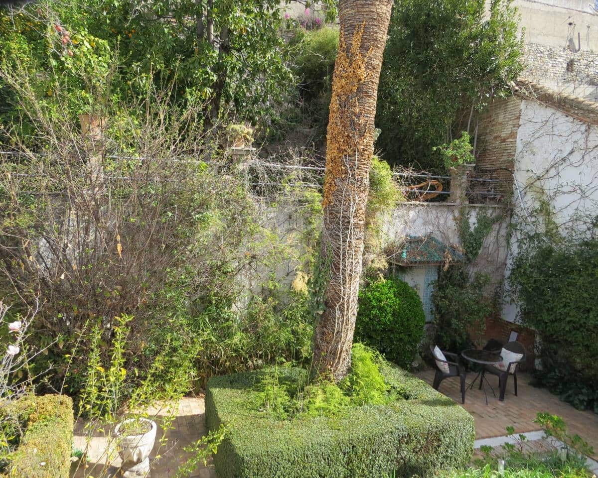 9 slaapkamer Huis te koop in Granada stad - € 1.300.000 (Ref: 9694201)