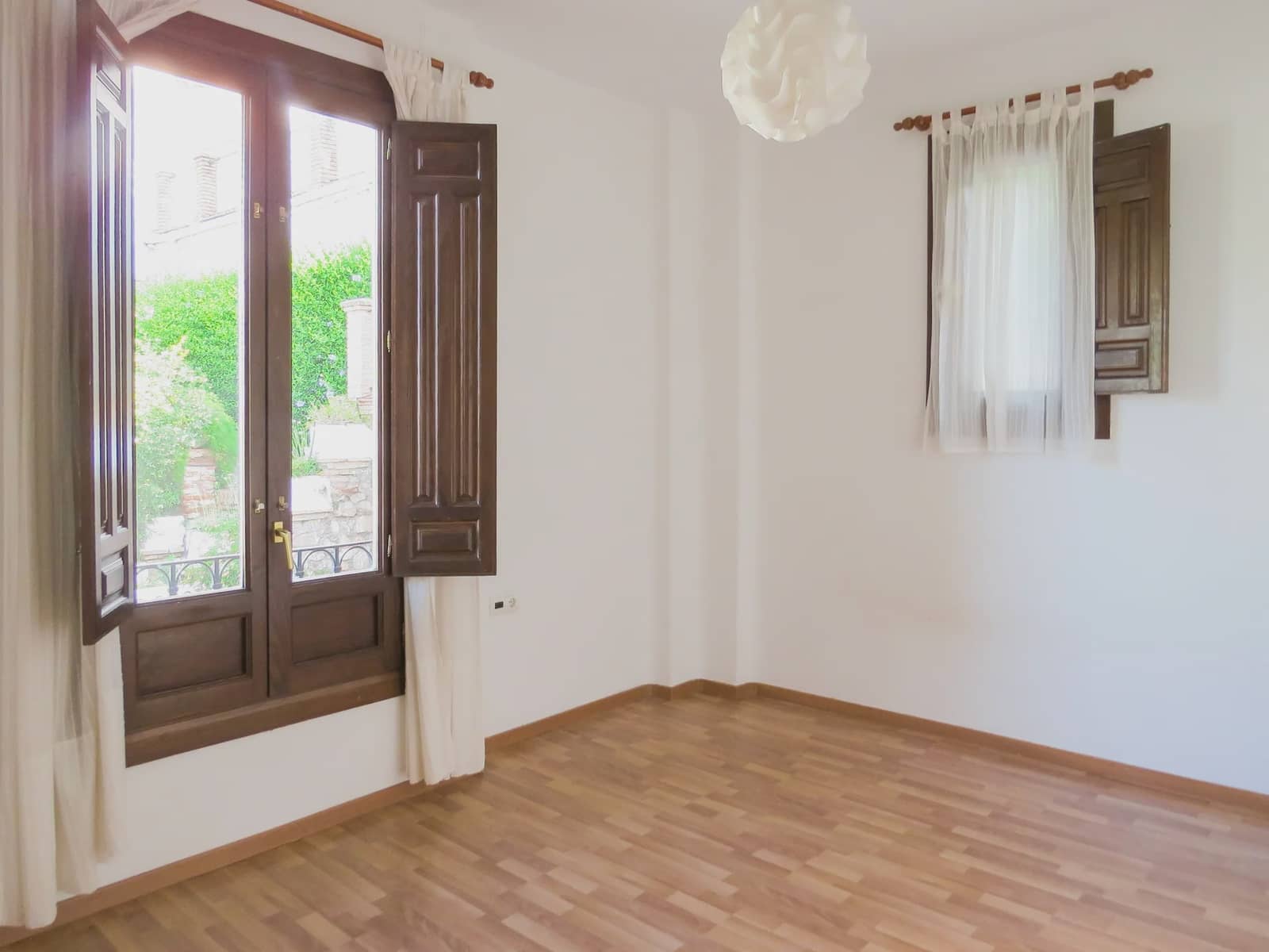 9 quarto Casa em Banda para venda em Granada cidade com piscina garagem - 1 300 000 € (Ref: 9694201)