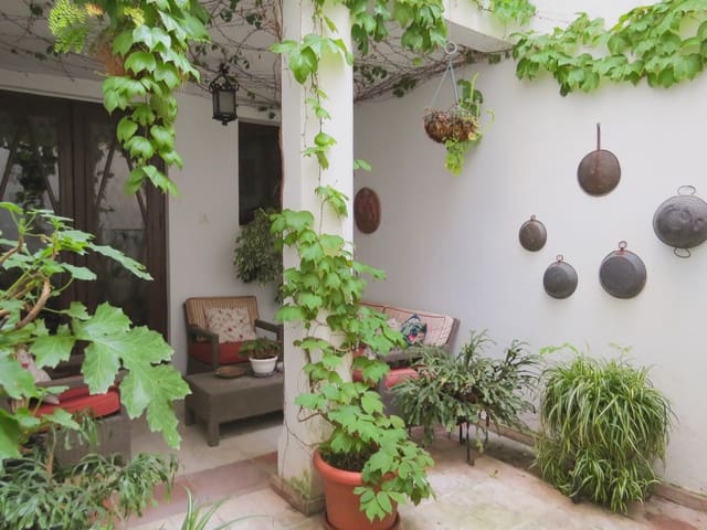 9 quarto Casa em Banda para venda em San Matías - Realejo, Granada cidade com piscina garagem - 1 300 000 € (Ref: 9694201)