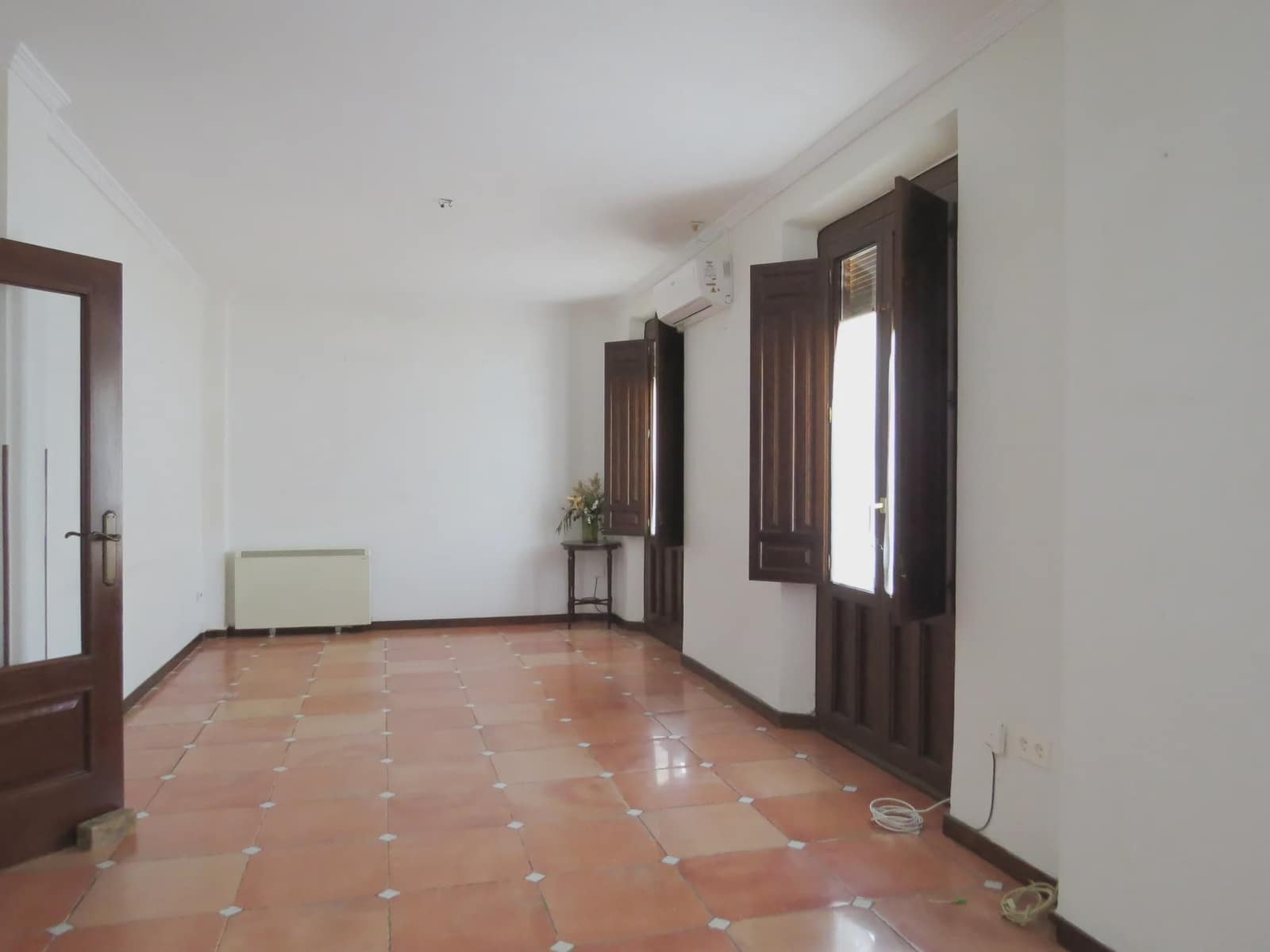 9 quarto Casa em Banda para venda em Granada cidade com piscina garagem - 1 300 000 € (Ref: 9694201)