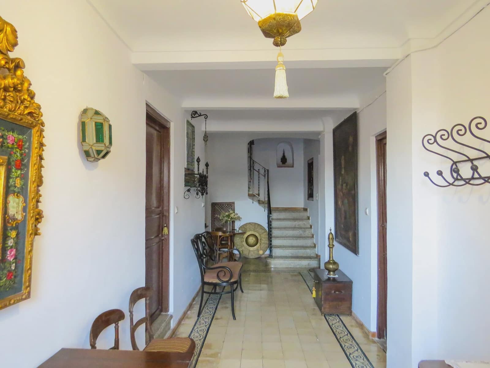 9 quarto Casa em Banda para venda em Granada cidade com piscina garagem - 1 300 000 € (Ref: 9694201)