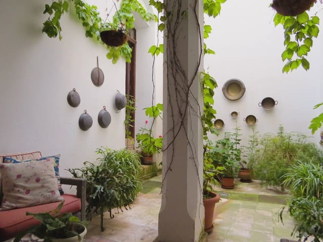 9 quarto Casa em Banda para venda em San Matías - Realejo, Granada cidade com piscina garagem - 1 300 000 € (Ref: 9694201)