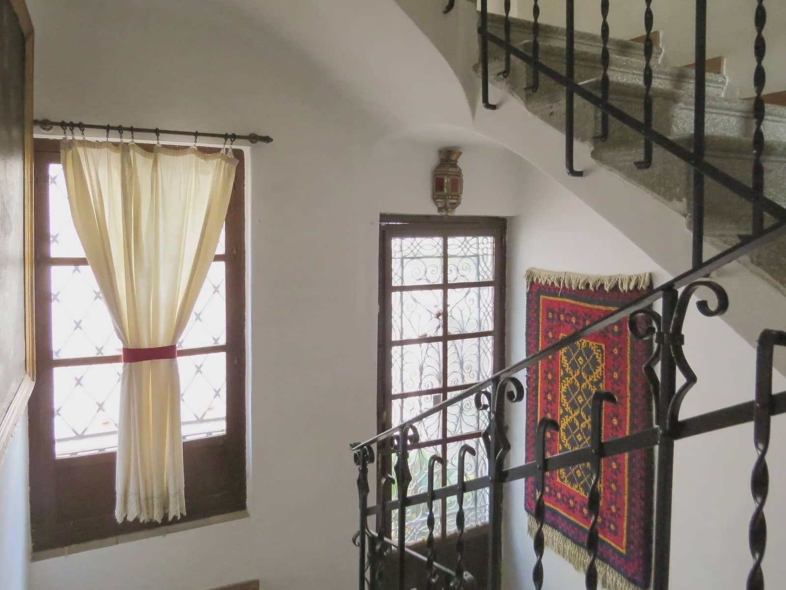 9 quarto Casa em Banda para venda em Granada cidade com piscina garagem - 1 300 000 € (Ref: 9694201)
