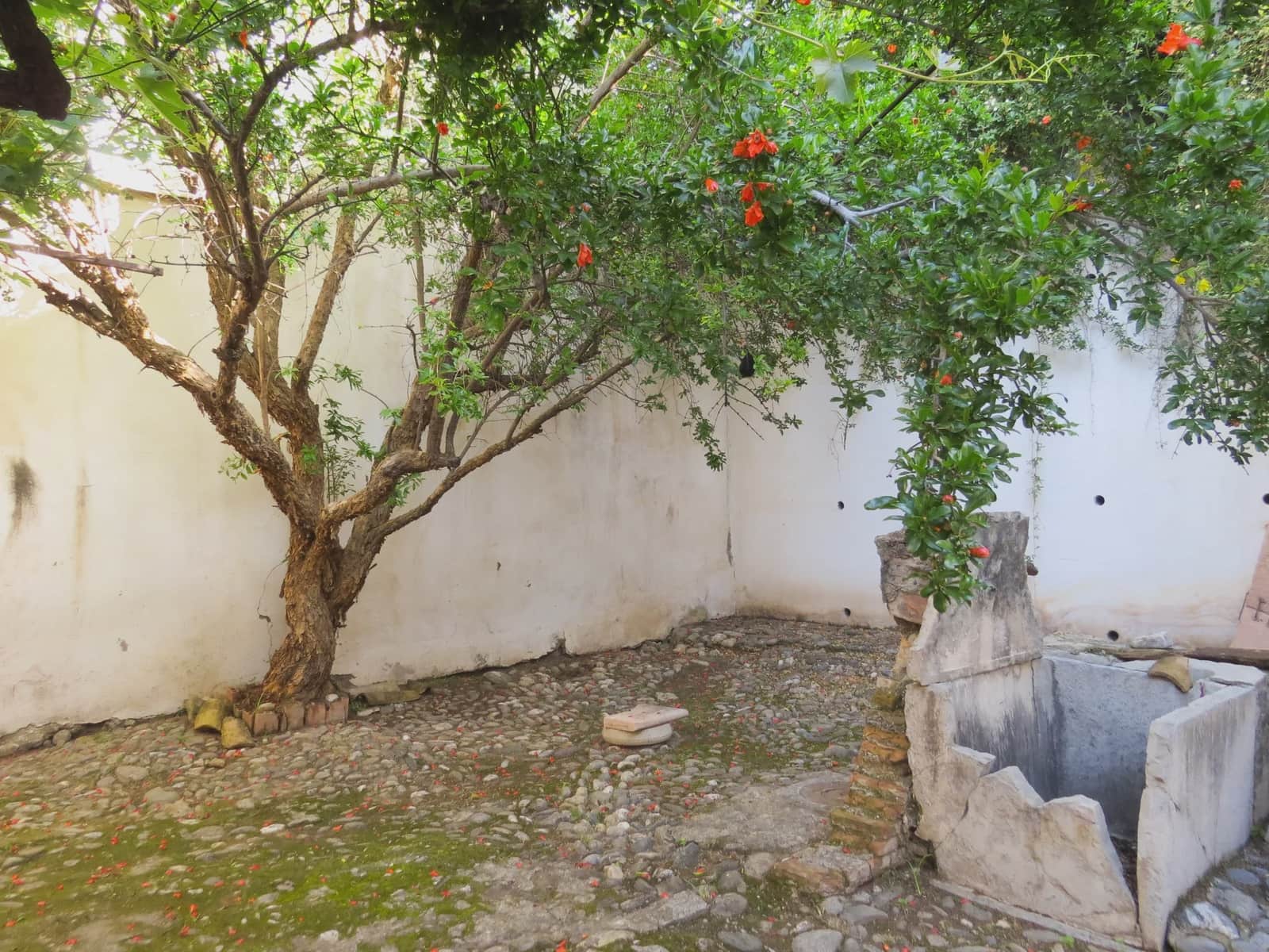 9 quarto Casa em Banda para venda em Granada cidade com piscina garagem - 1 300 000 € (Ref: 9694201)