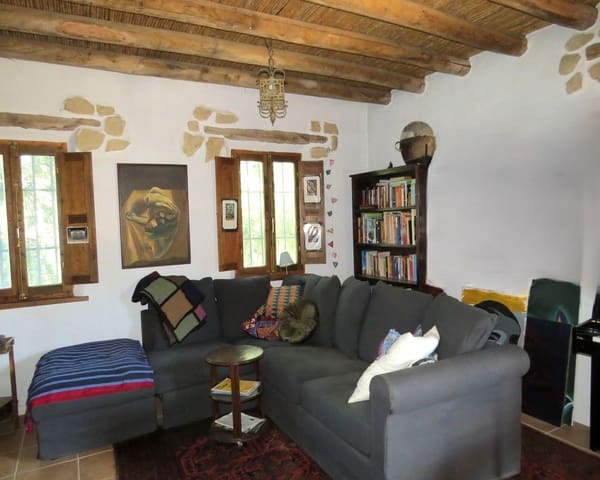 2 soverom Finca/Herregård til salgs i Válor - € 148 000 (Ref: 9733586)