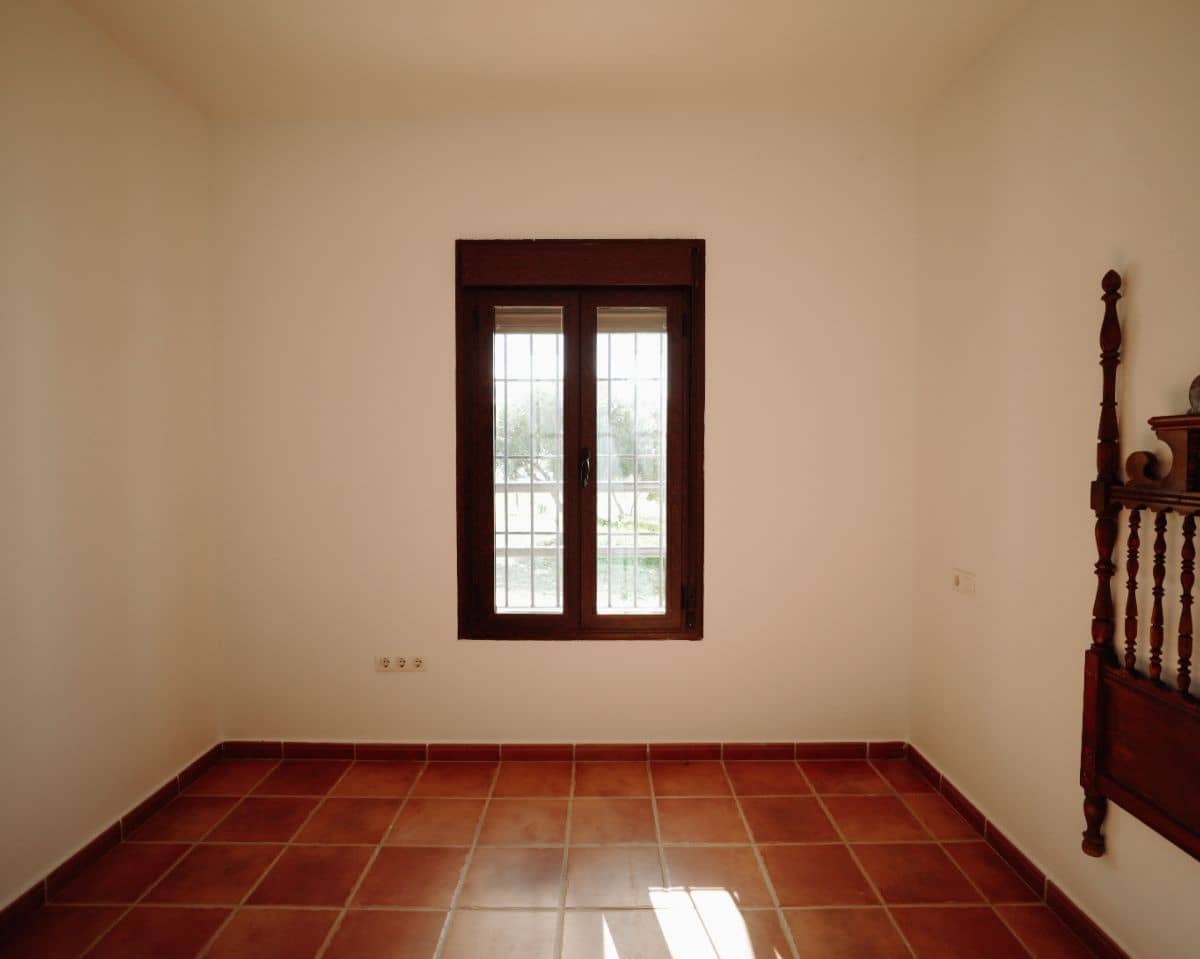 2 makuuhuone Maalaistalo myytävänä paikassa Valle de Abdalajis - 295 000 € (Ref: 9758134)