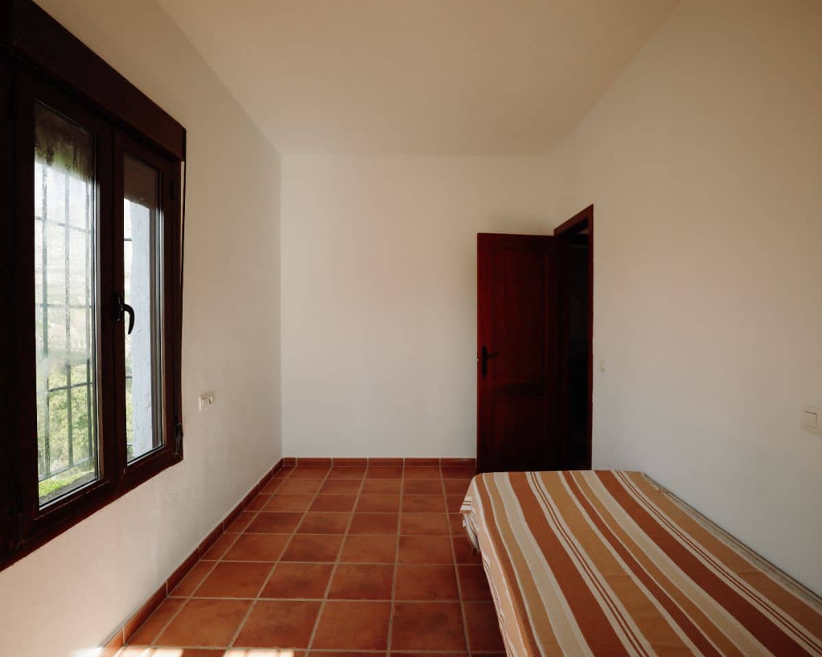 2 makuuhuone Maalaistalo myytävänä paikassa Valle de Abdalajis - 295 000 € (Ref: 9758134)