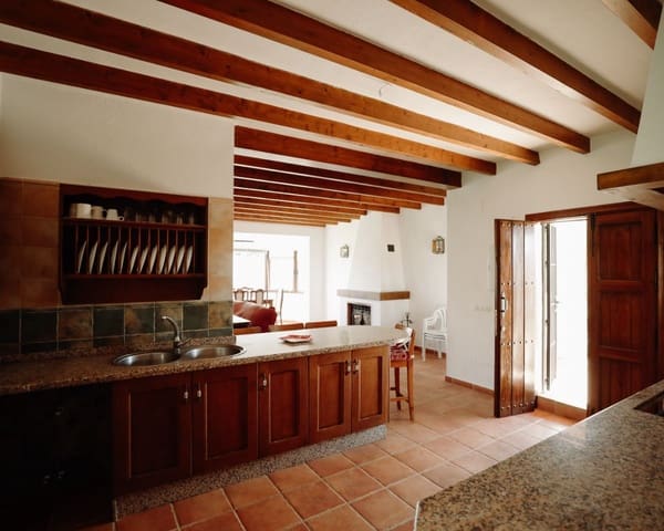 2 makuuhuone Maalaistalo myytävänä paikassa Valle de Abdalajís - 295 000 € (Ref: 9758134)