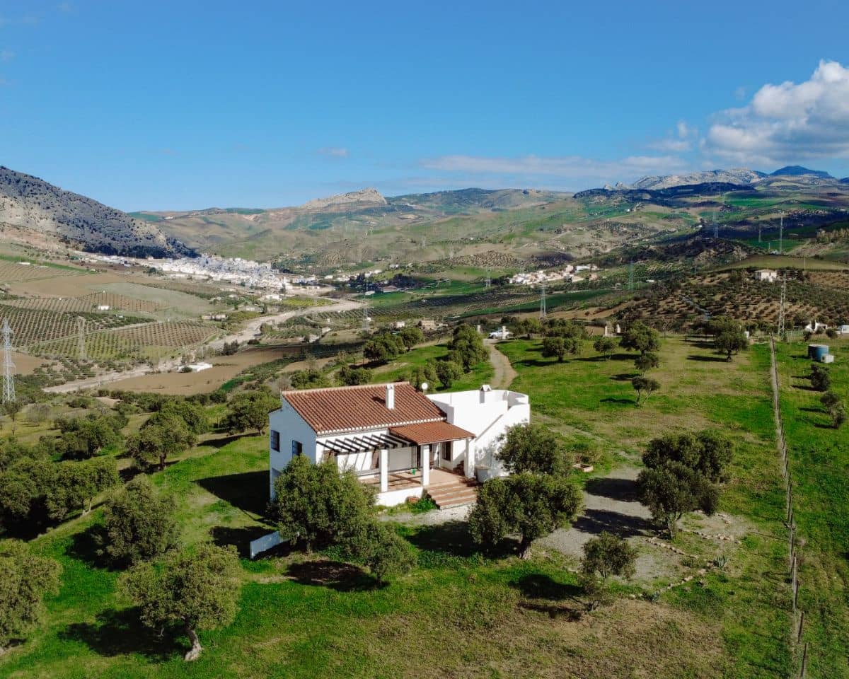 2 makuuhuone Maalaistalo myytävänä paikassa Valle de Abdalajis - 295 000 € (Ref: 9758134)