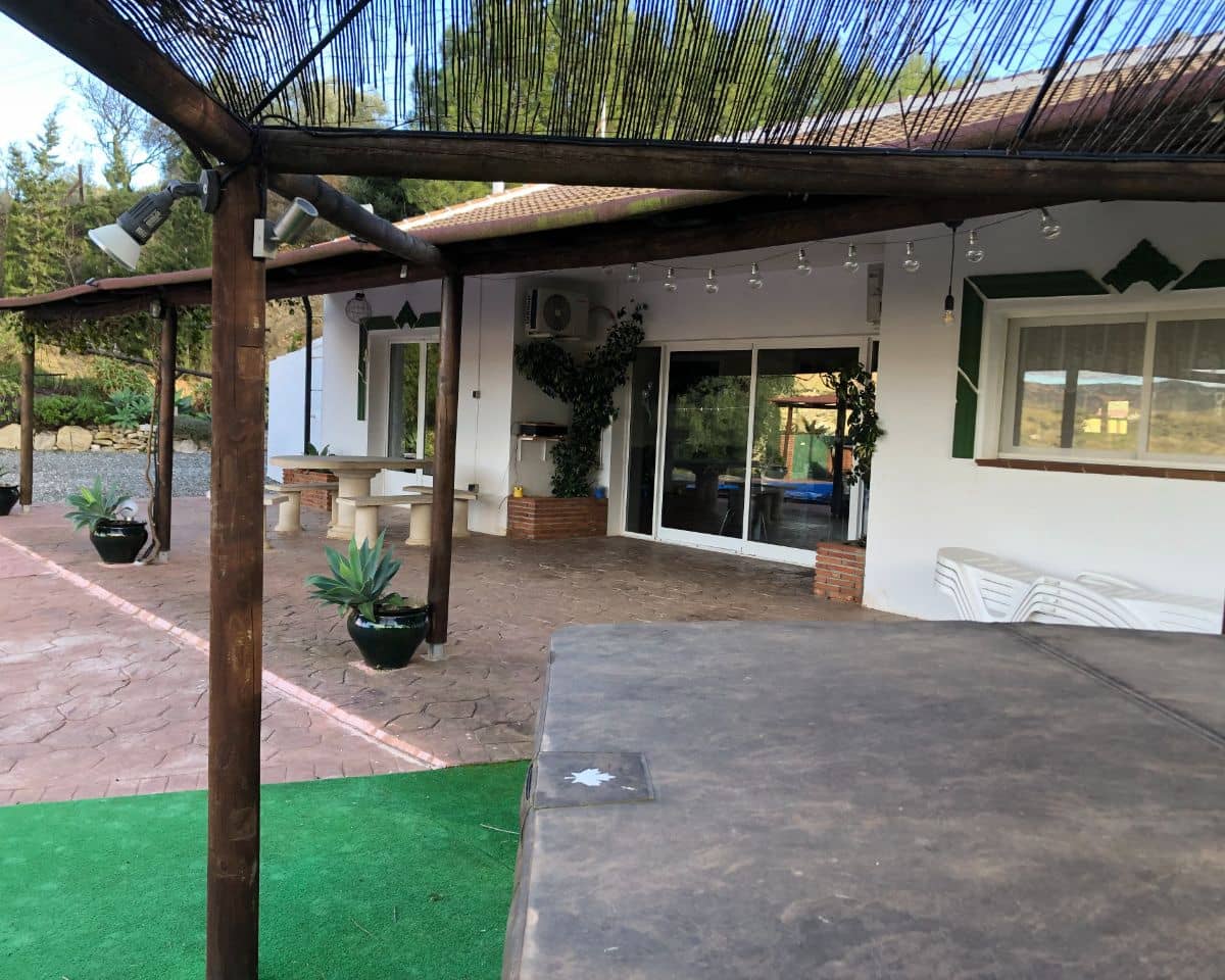 3 soveværelse Finca/Landehus til salg i Valle de Abdalajis med swimmingpool - € 350.000 (Ref: 9759633)