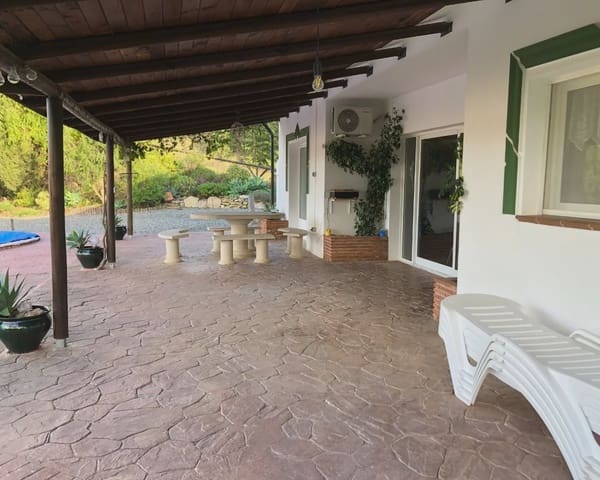 Finca/Casa Rural de 3 habitaciones en Valle de Abdalajís en venta con piscina garaje - 350.000 € (Ref: 9759633)