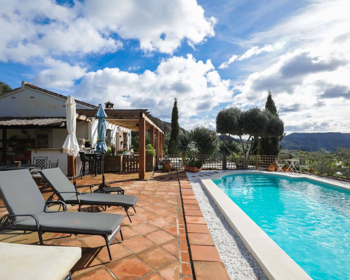 3 slaapkamer Finca/Landhuis te koop in Alora met zwembad - € 345.000 (Ref: 9761489)