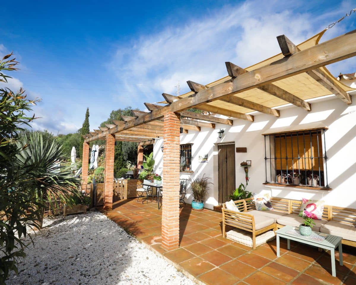 3 slaapkamer Finca/Landhuis te koop in Alora met zwembad - € 345.000 (Ref: 9761489)