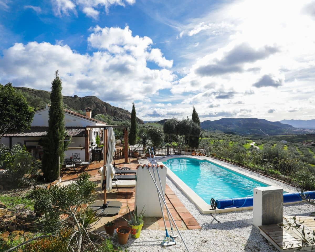 3 slaapkamer Finca/Landhuis te koop in Alora met zwembad - € 345.000 (Ref: 9761489)