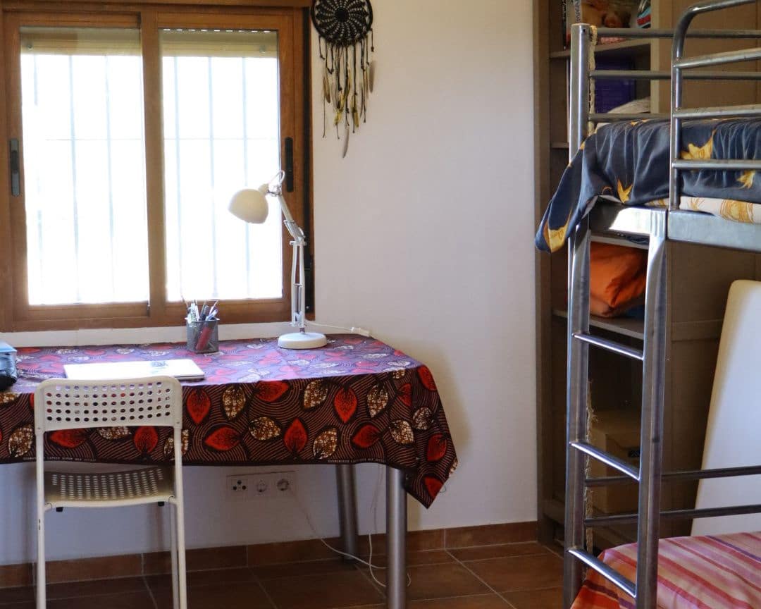 2 makuuhuone Maalaistalo myytävänä paikassa Alora - 255 000 € (Ref: 9761490)