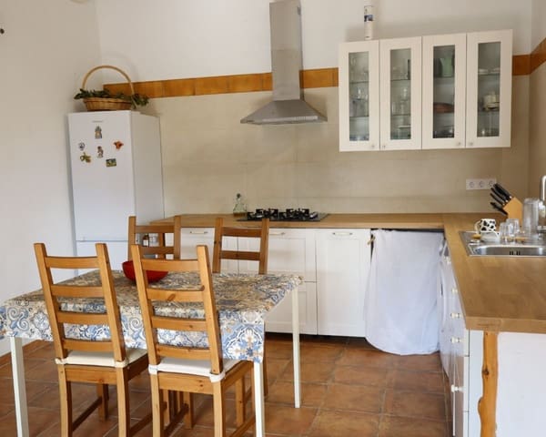 2 makuuhuone Maalaistalo myytävänä paikassa Alora - 255 000 € (Ref: 9761490)