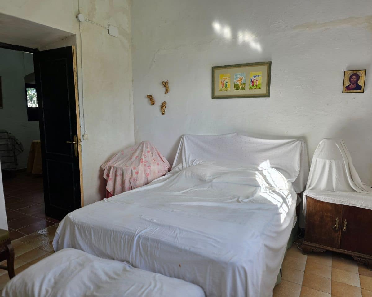 5 soverom Finca/Herregård til salgs i La Puebla de Cazalla med svømmebasseng - € 400 000 (Ref: 9769937)