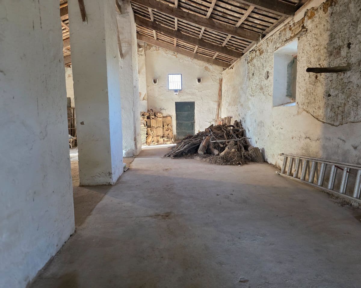 5 soverom Finca/Herregård til salgs i La Puebla de Cazalla med svømmebasseng - € 400 000 (Ref: 9769937)