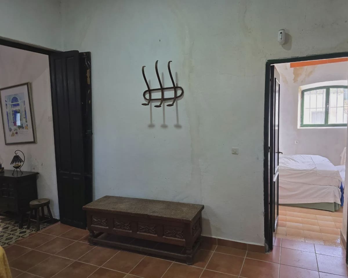5 bedroom Finca/Country House for sale in La Puebla de Cazalla with pool - € 400,000 (Ref: 9769937)