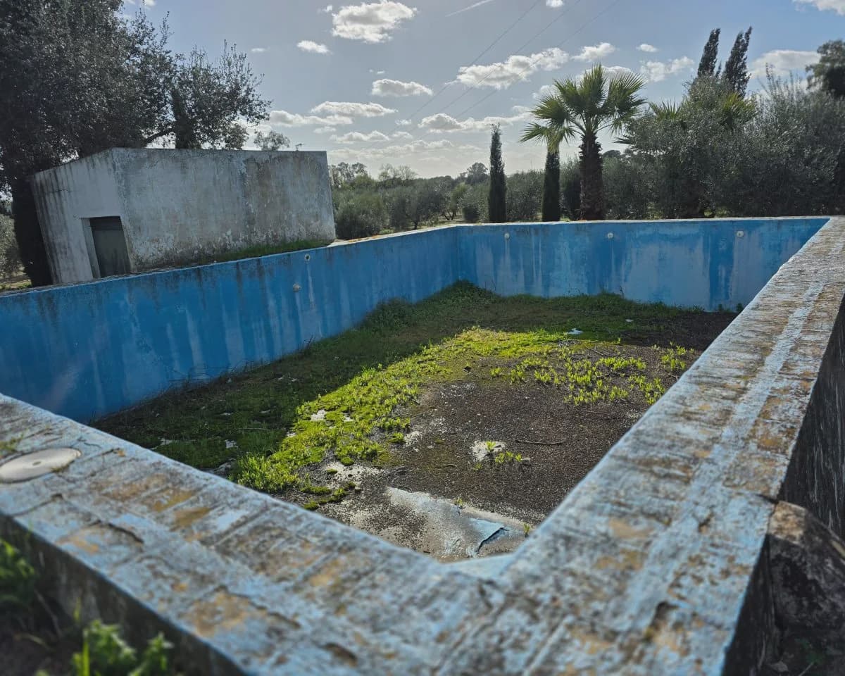 5 bedroom Finca/Country House for sale in La Puebla de Cazalla with pool - € 400,000 (Ref: 9769937)