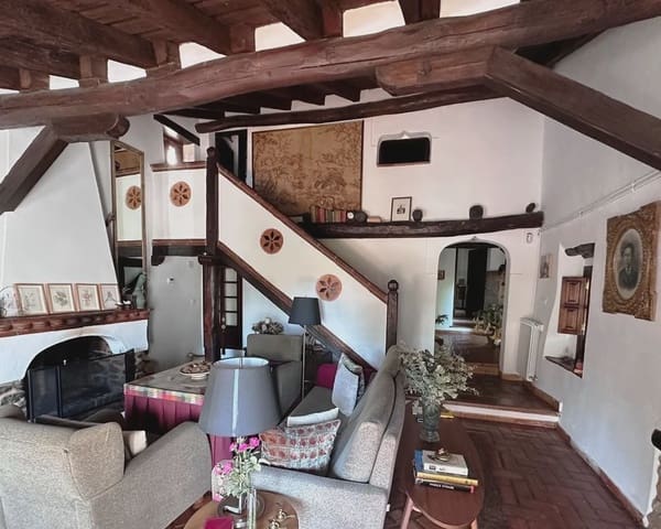 4 slaapkamer Finca/Landhuis te koop in Aracena met zwembad - € 825.000 (Ref: 9793449)